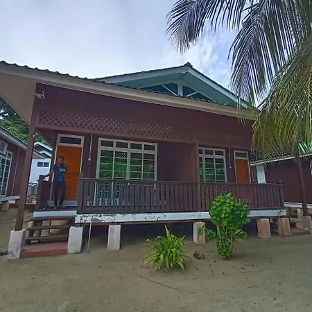 Mama'S Chalet Pulau Perhentian Besar Kampong Pasir Hantu Exterior photo