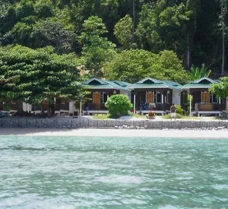 Mama'S Chalet Pulau Perhentian Besar Kampong Pasir Hantu Exterior photo