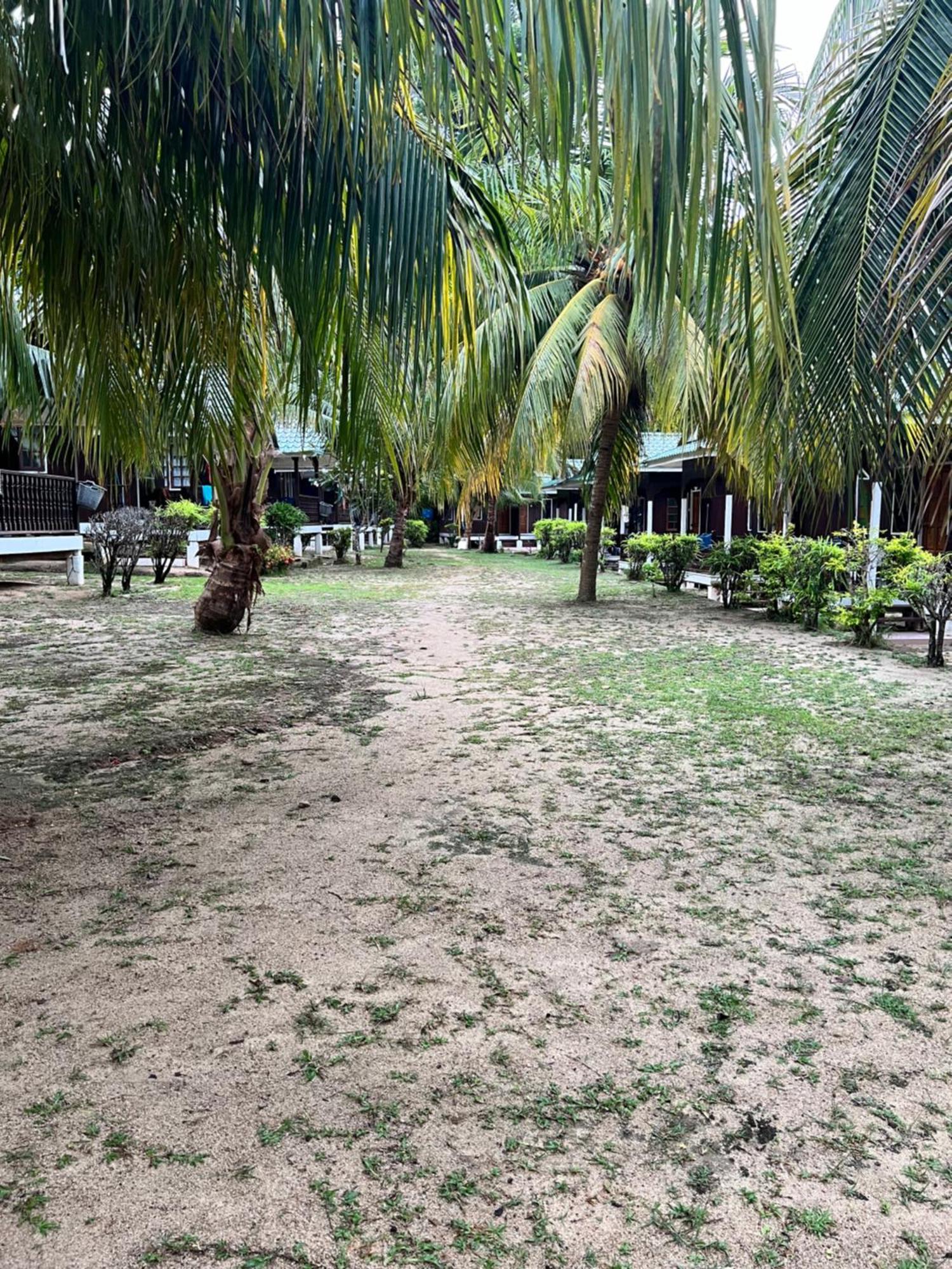 Mama's Pulau Perhentian Besar Hotel 3*